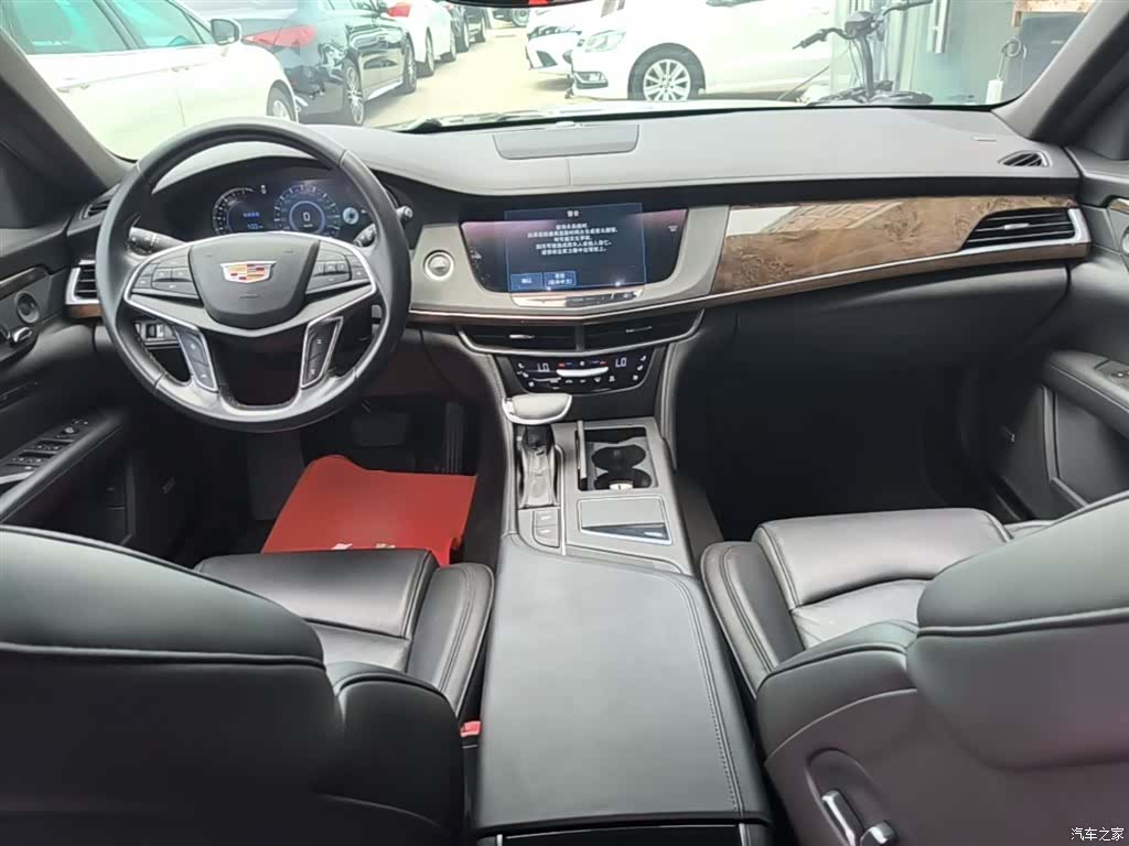Cadillac CT6, 2016 10