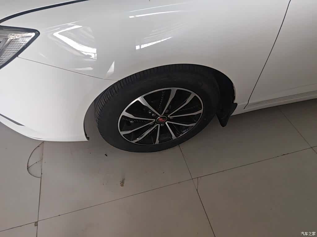 Roewe i5, 2021 23