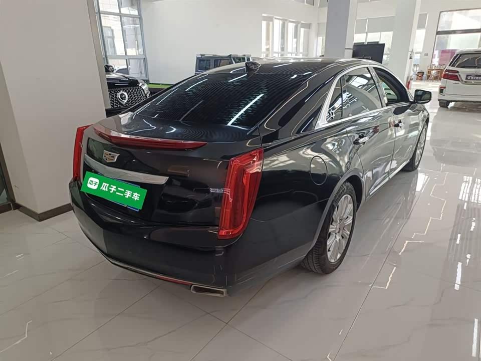 Cadillac XTS