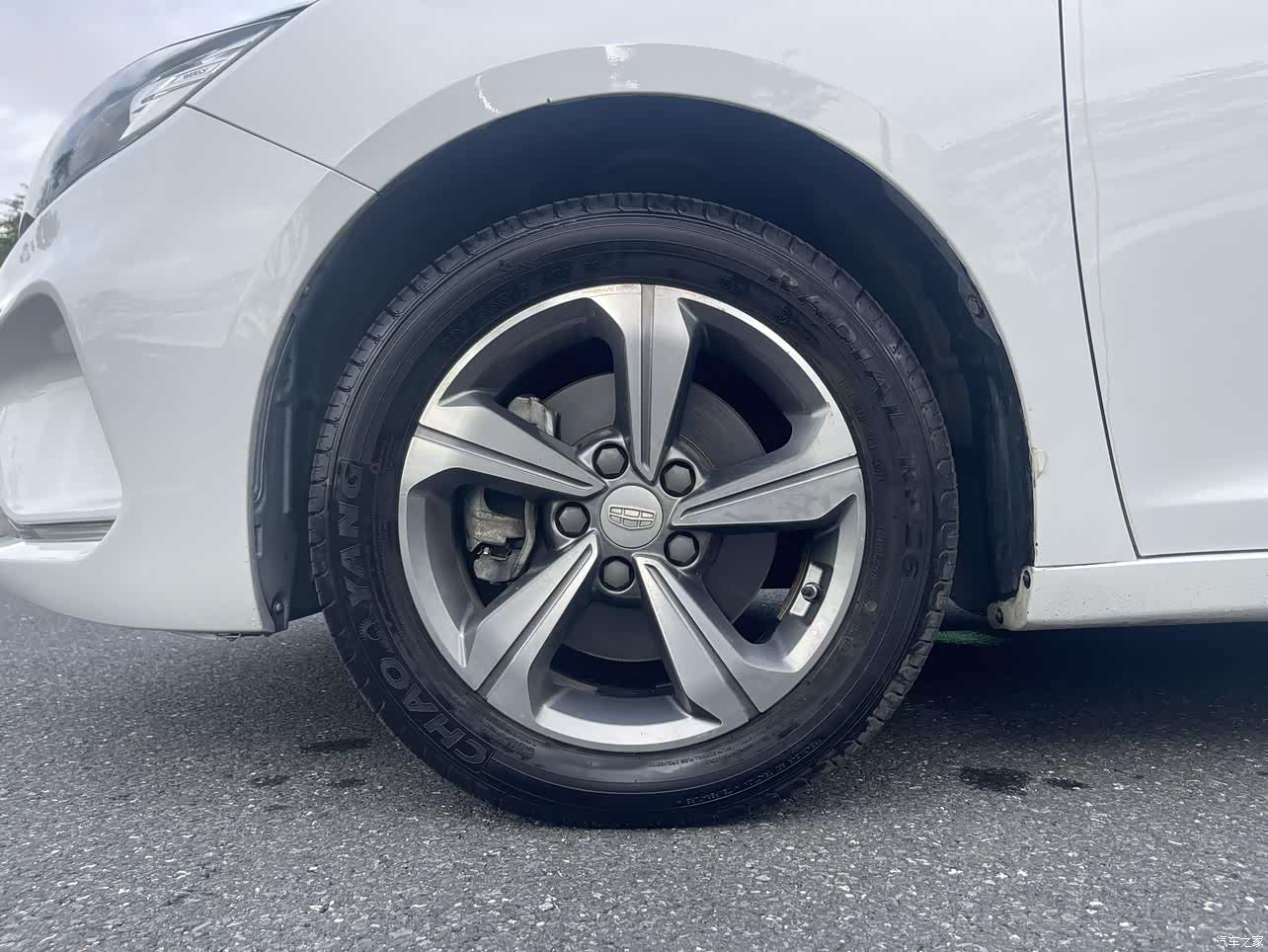 Geely Emgrand, 2018 все фото