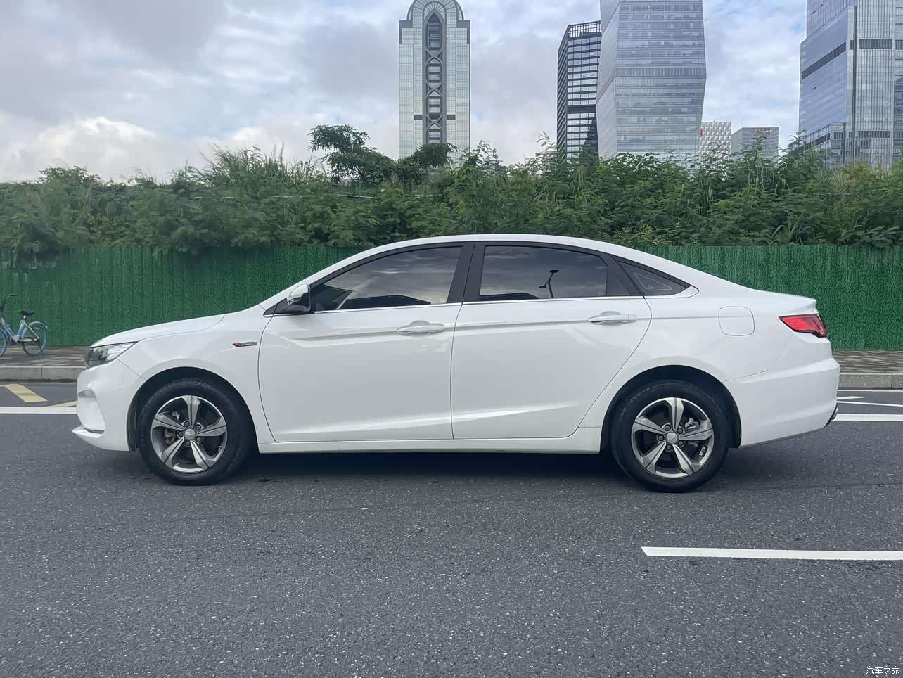 Geely Emgrand, 2018 28