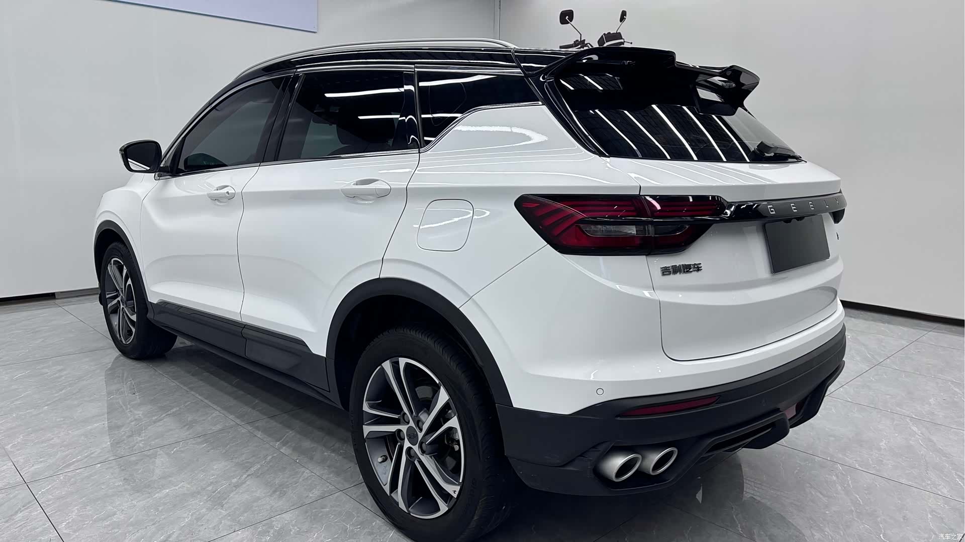 Geely Coolray, 2022 6