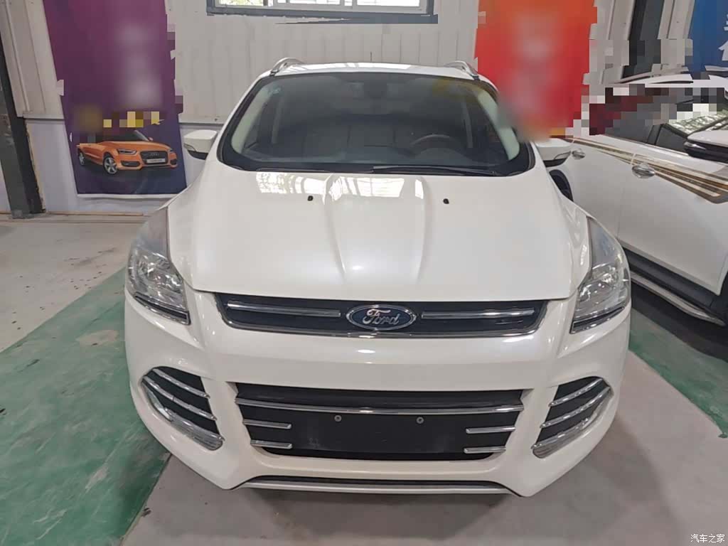 Ford Kuga, 2015 3