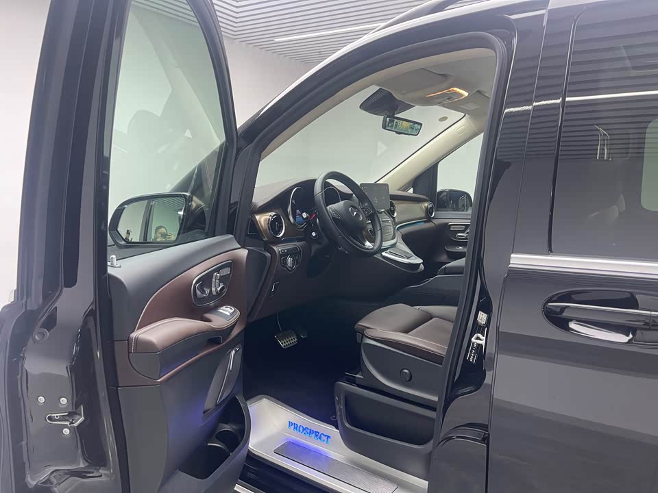 Mercedes-Benz V-class Mercedes-Benz V-class