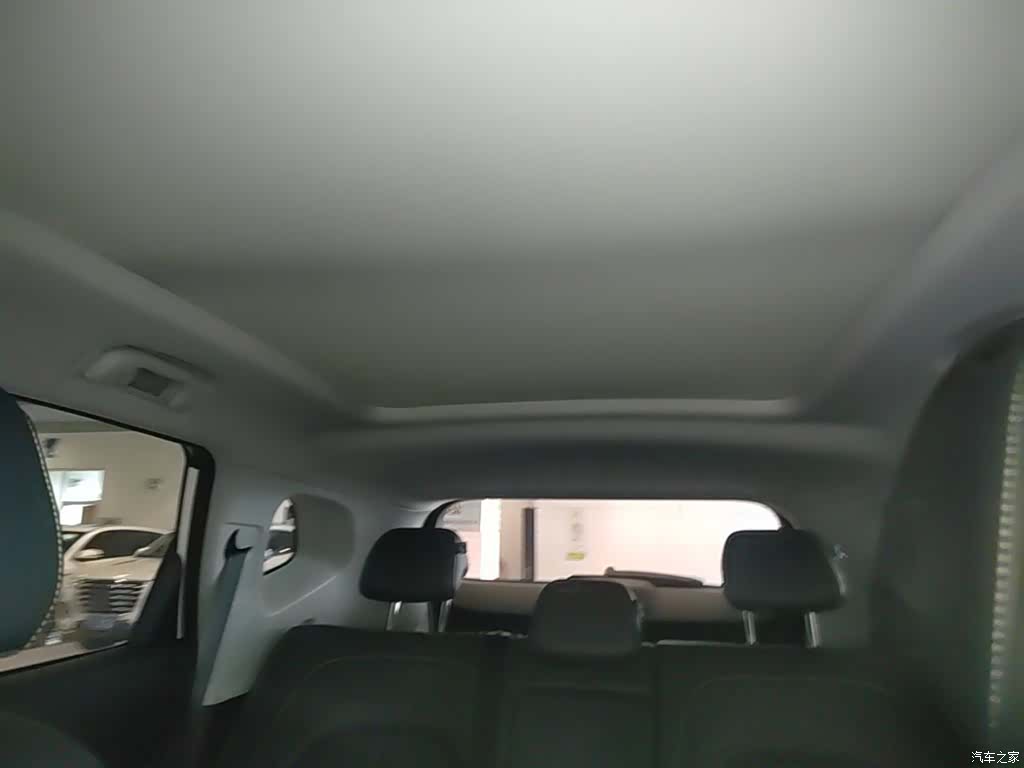 Roewe RX5, 2024 18