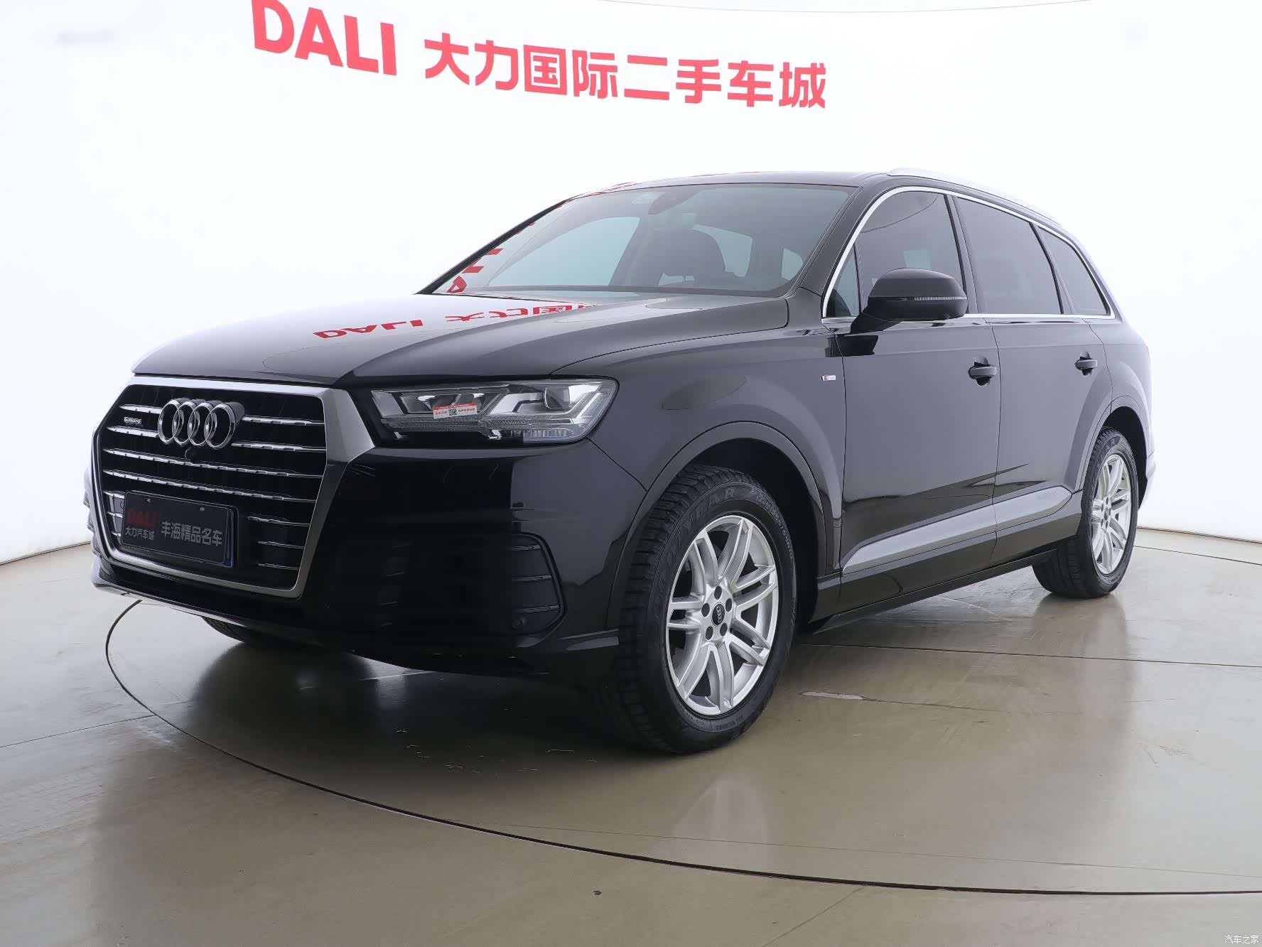 Audi Q7, 2017 1