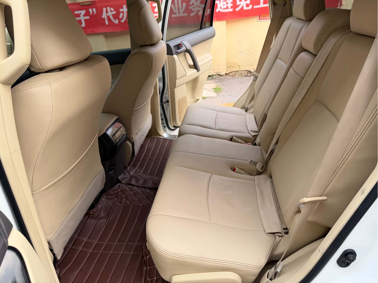 Toyota Prado, 2014 20
