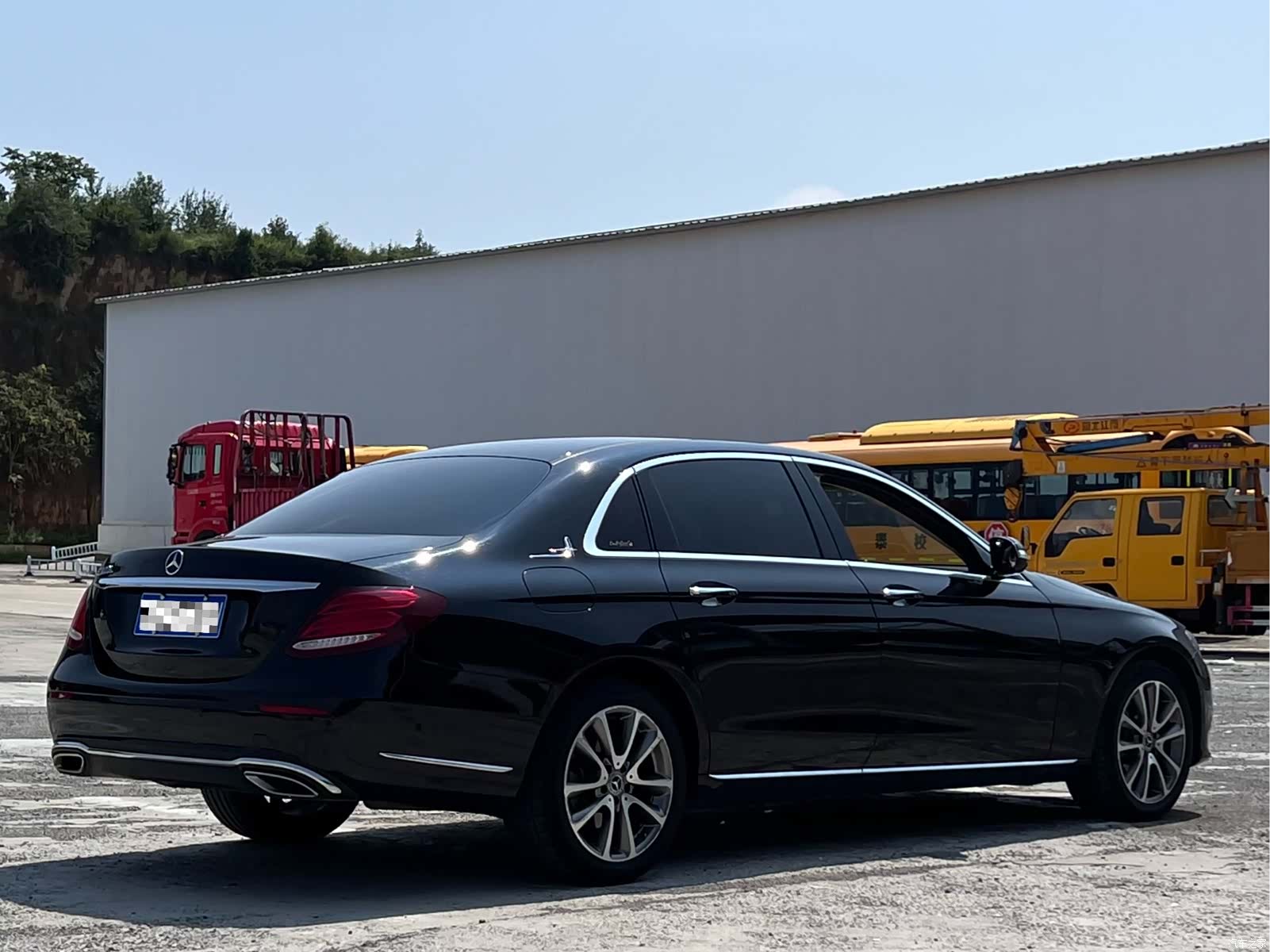 Mercedes-Benz E-Class, 2018 4