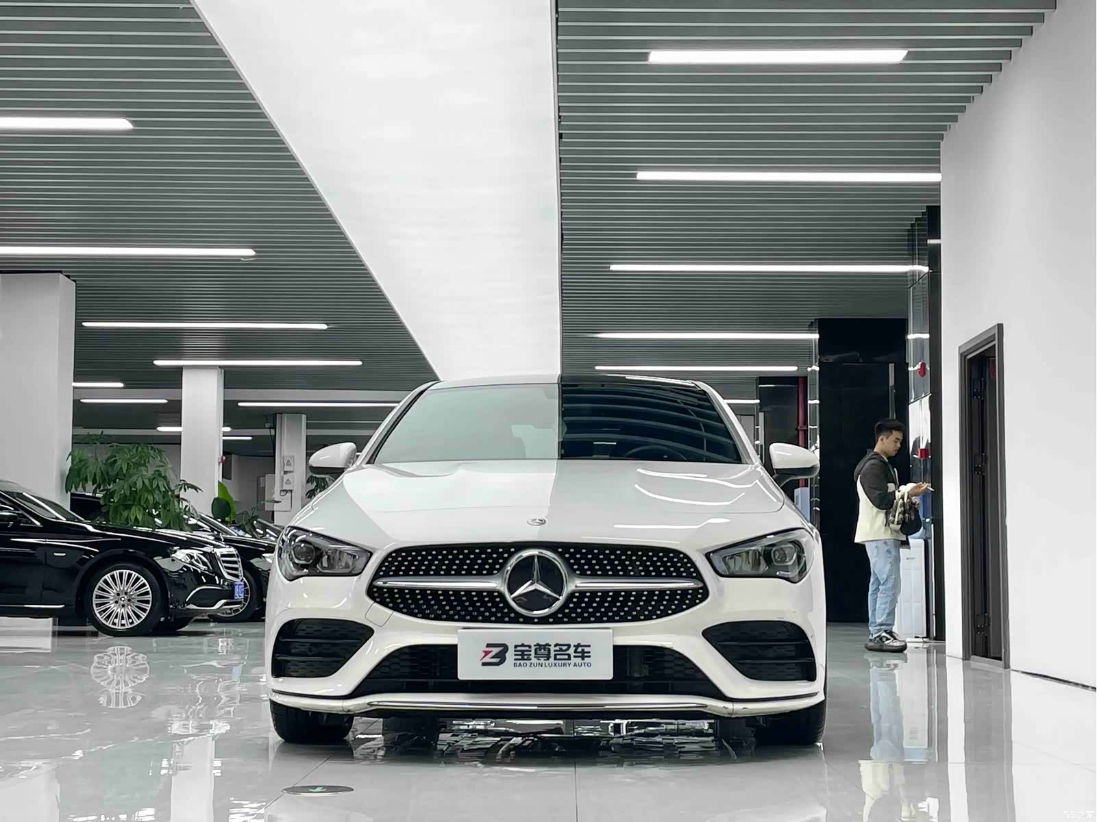 Mercedes-Benz CLA, 2023 2
