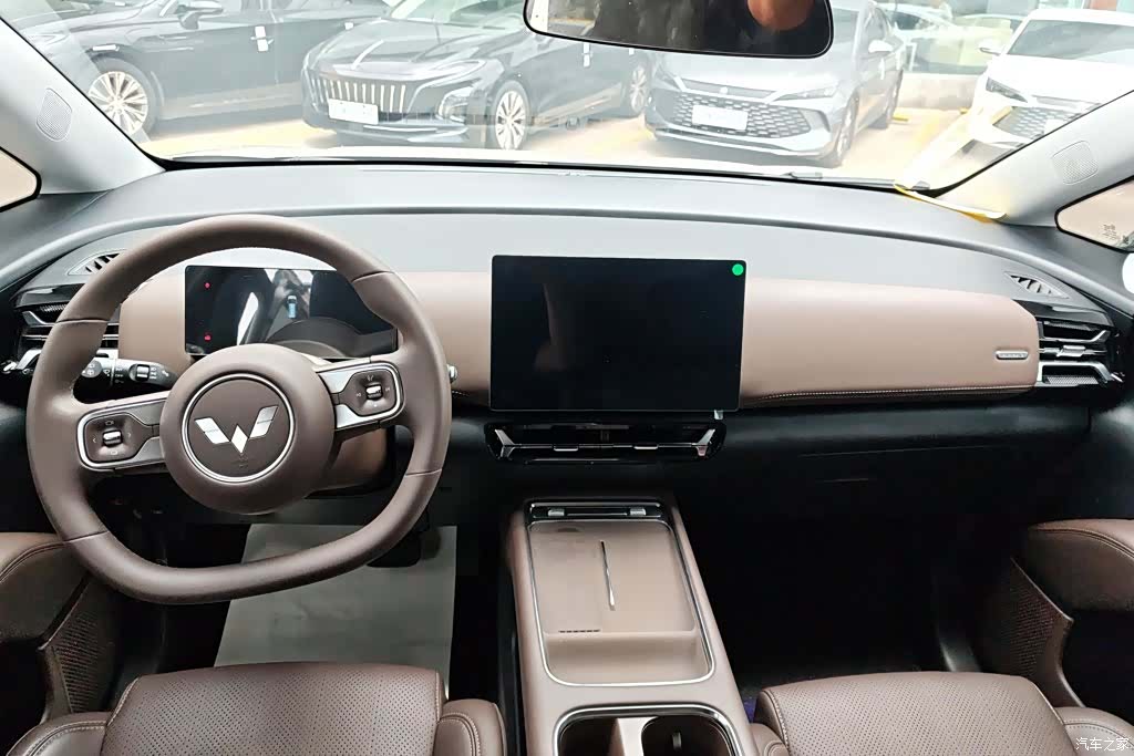 Wuling 730, 2025 12