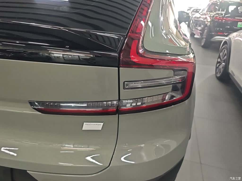 Volvo C40, 2022 8