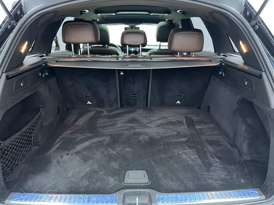Mercedes-Benz GLC Mercedes-Benz GLC