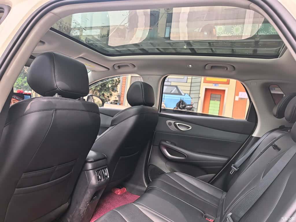 BYD HiAce, 2025 8