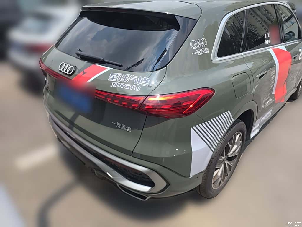 Audi Q5L, 2025 12