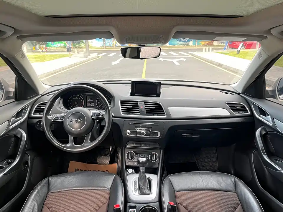 Audi Q3 Audi Q3