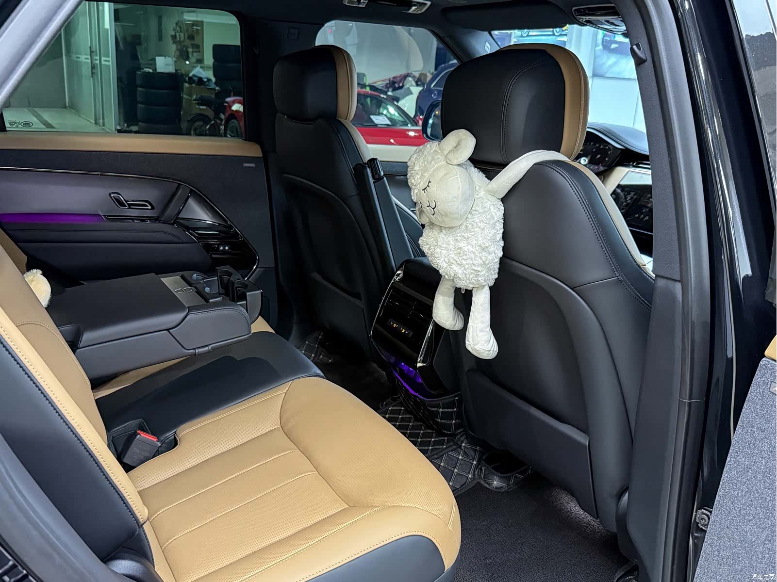 Land Rover Range Rover, 2026 21