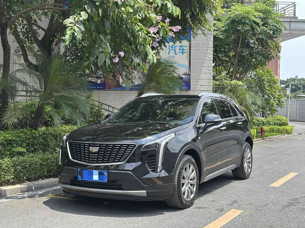 Cadillac XT4