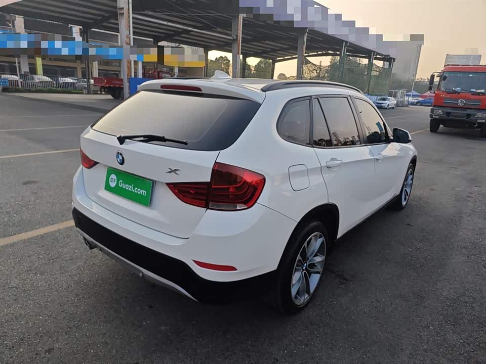 BMW X1