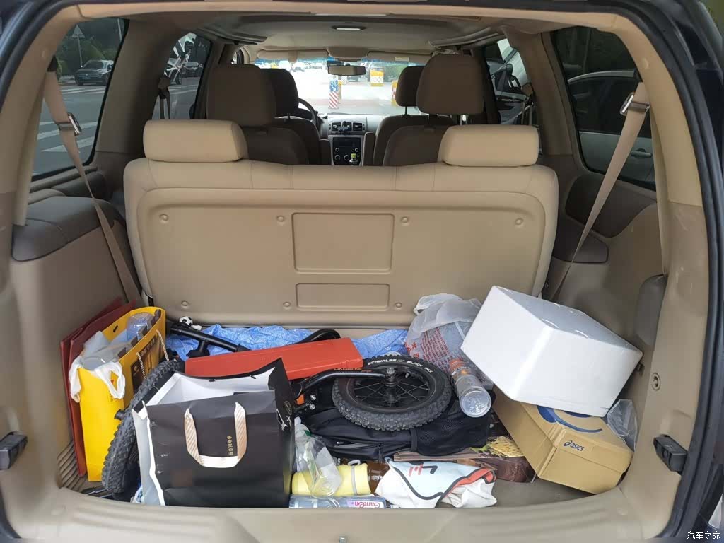 Buick GL8, 2015 10