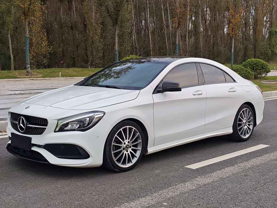 Mercedes-Benz CLA