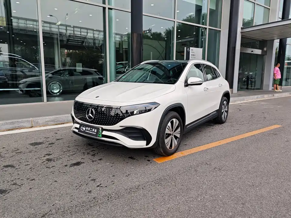 Mercedes-Benz EQA