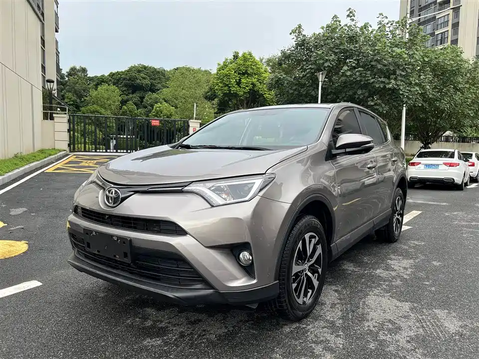 Toyota RAV4 Rongfang