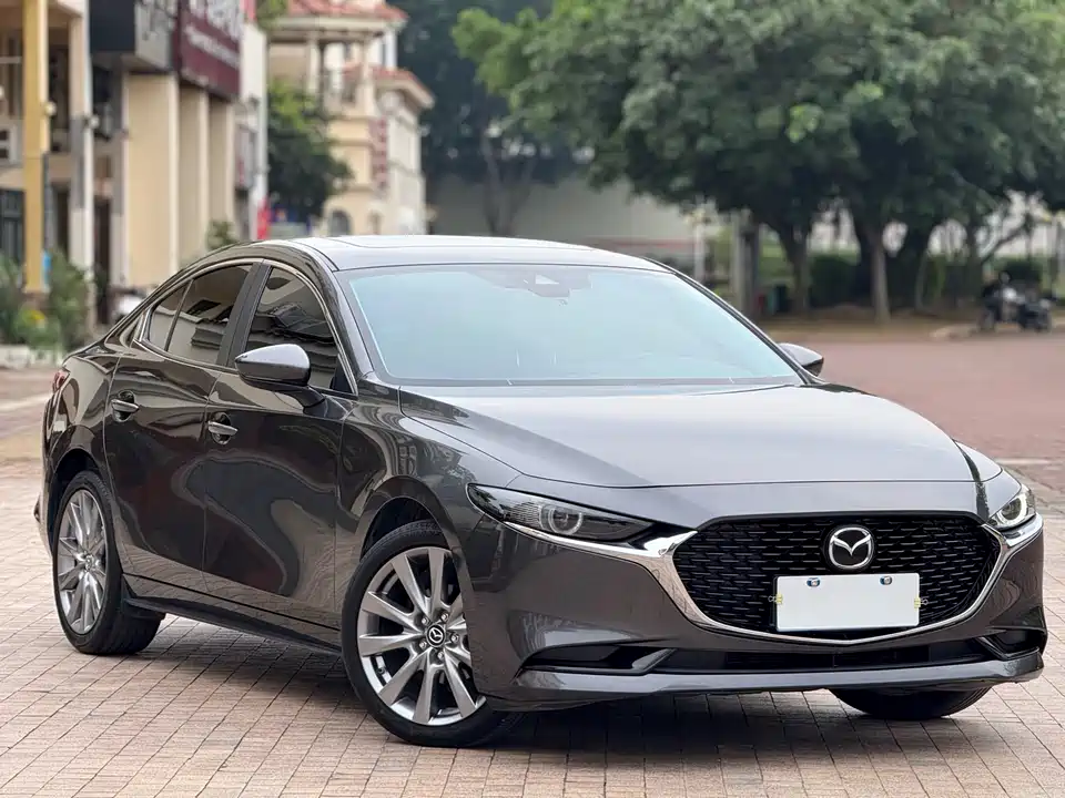 Mazda 3 Angkesaila