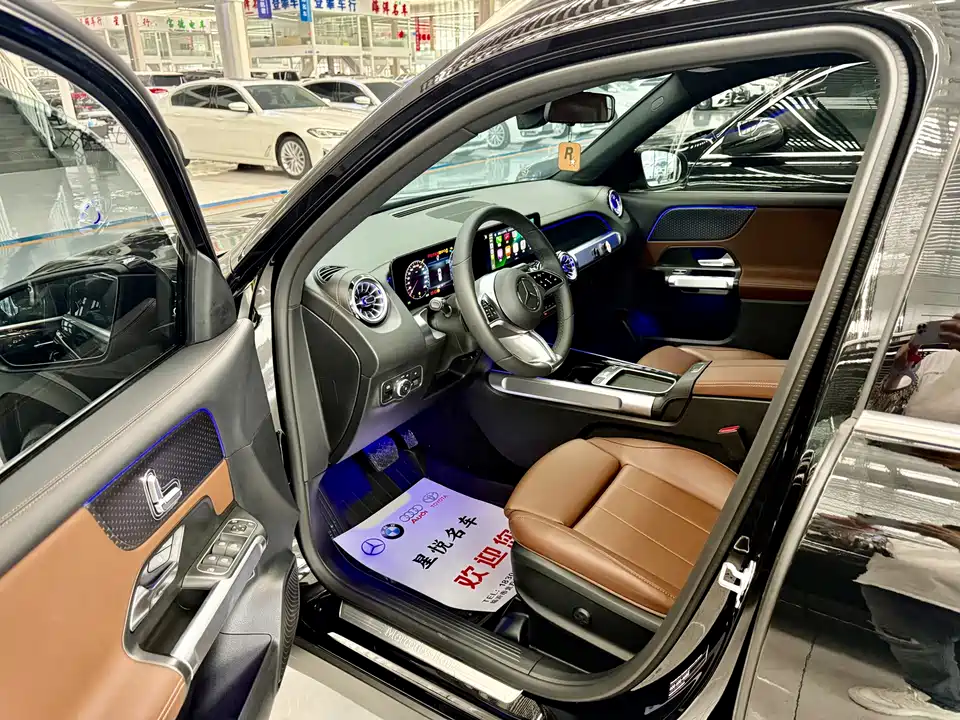 Mercedes-Benz GLB