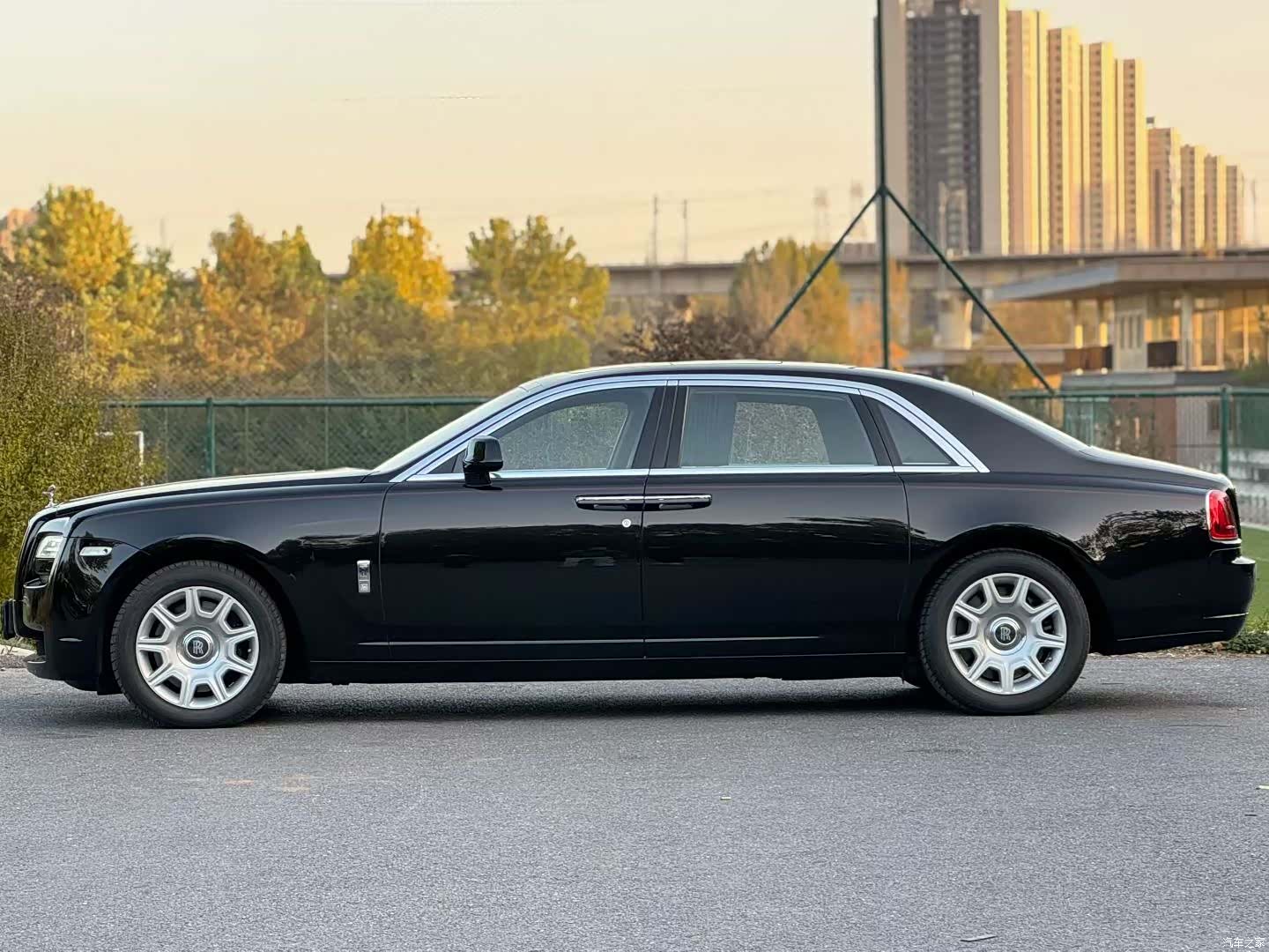 Rolls-Royce Ghost, 2017 3