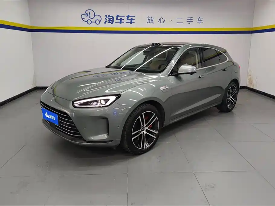 AITO Ask the world M5