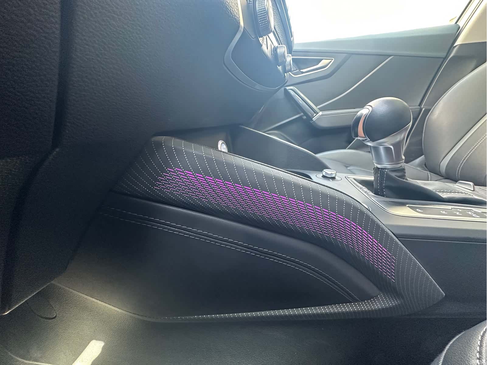 Audi Q2L, 2024 11