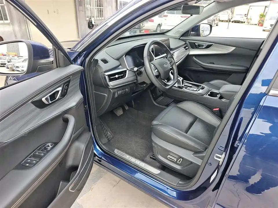 Chery Tiggo 8