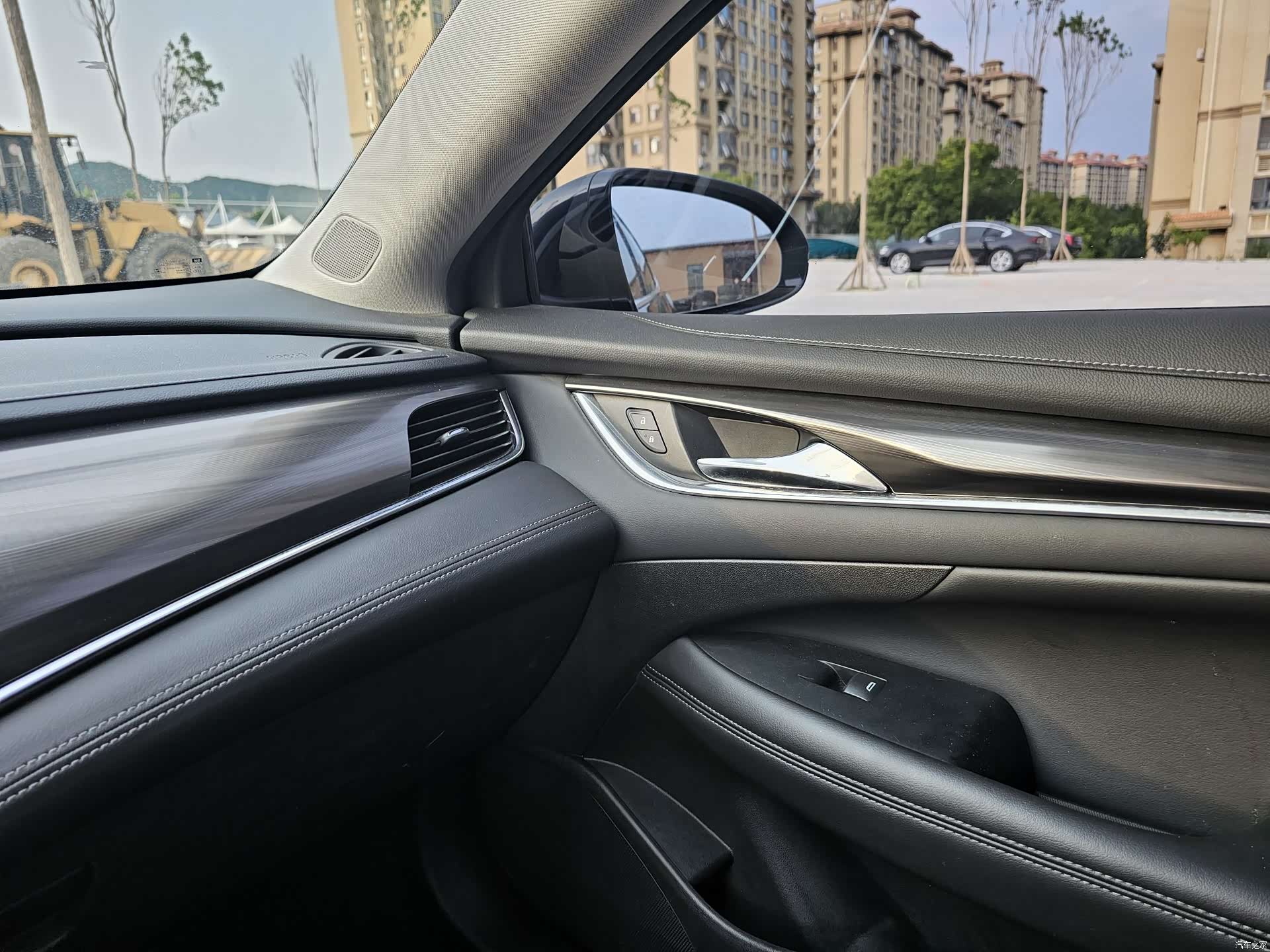 Buick LaCrosse, 2017 16