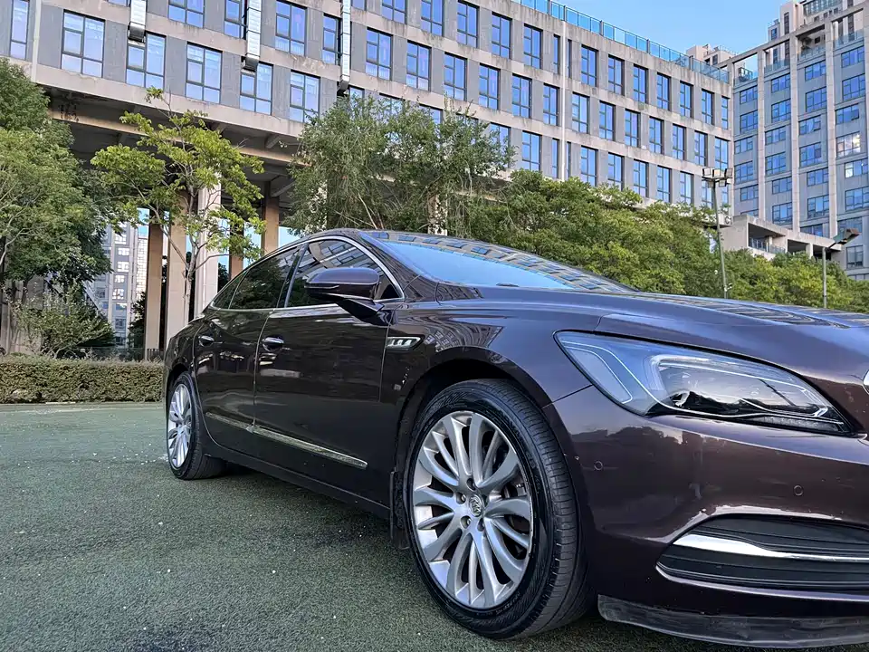 Buick Lacrosse