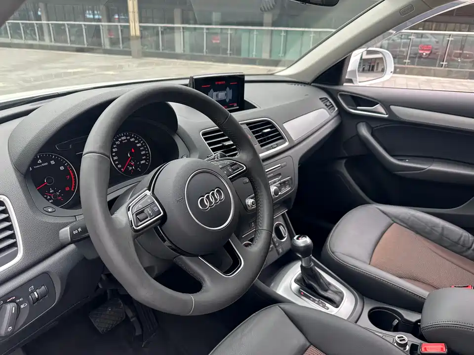 Audi Q3 Audi Q3
