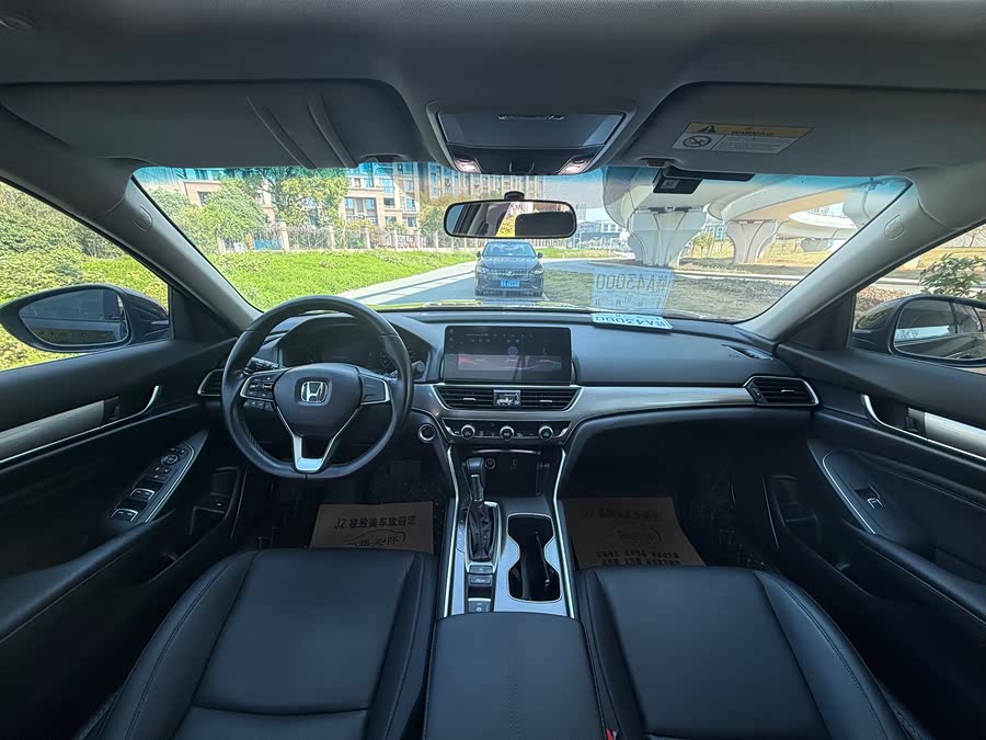 Honda Accord 2023, фото 11