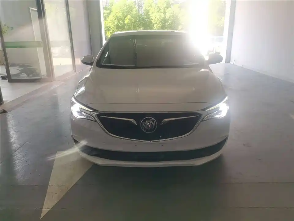 Buick Yinglang