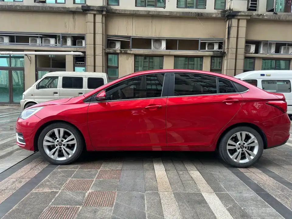 Chery Arrizo 5
