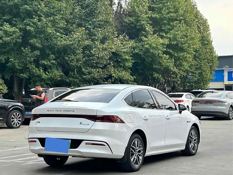 BYD Qin Yuan BYD Qin Yuan
