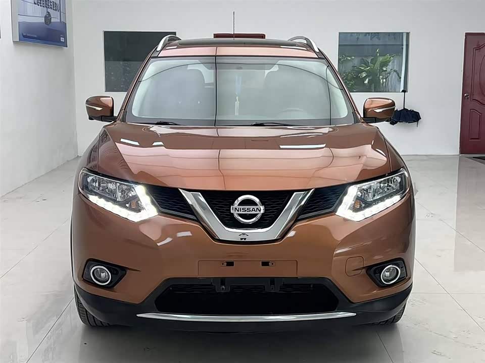 Nissan Qijun