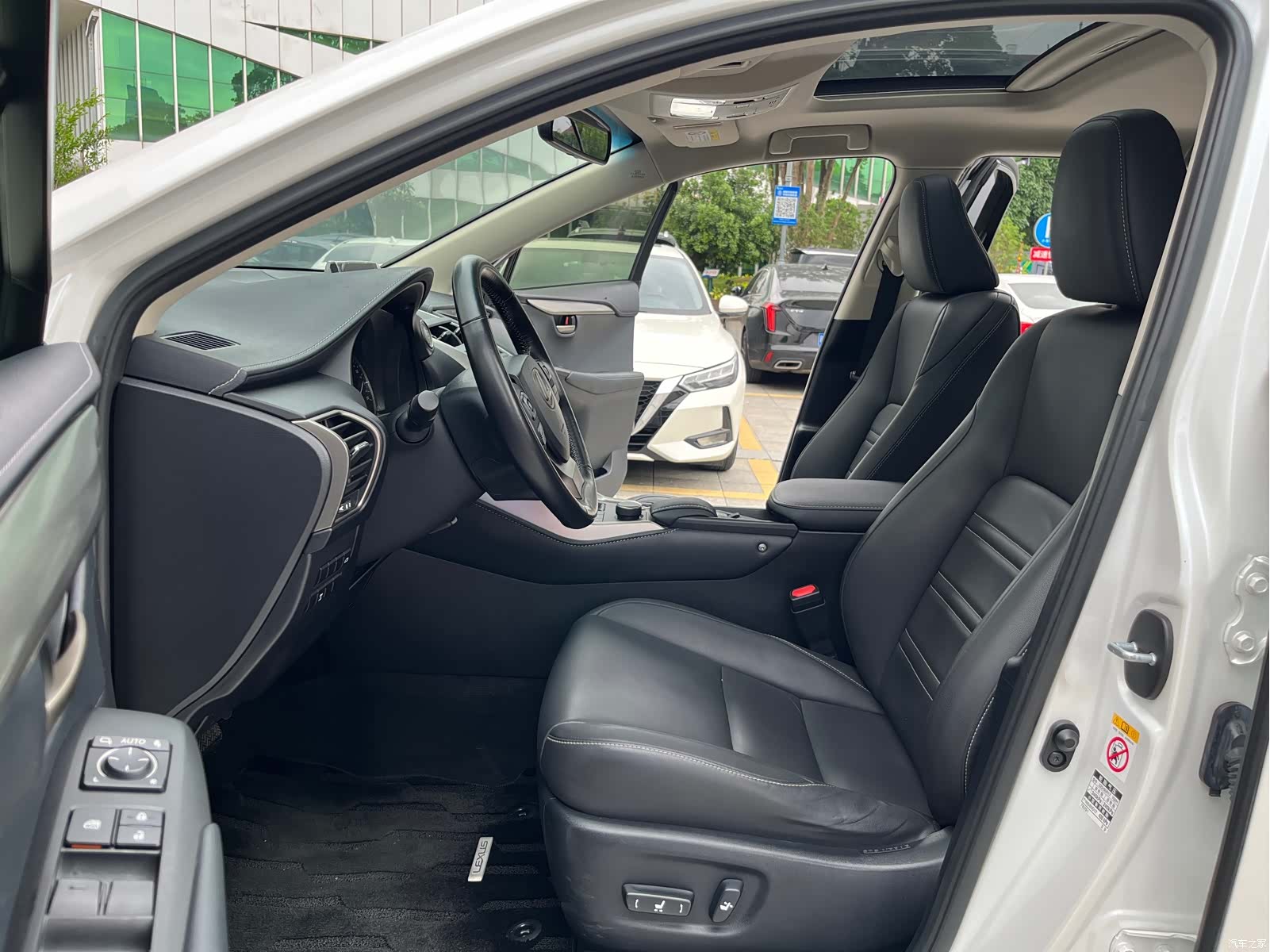 Lexus NX, 2015 9