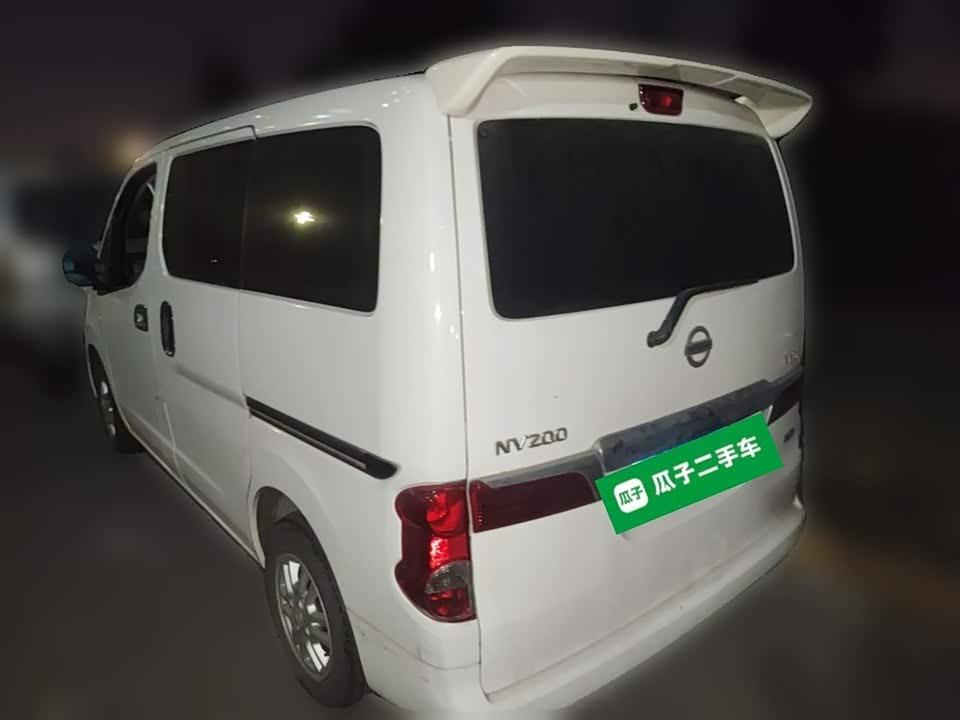 Nissan NV200