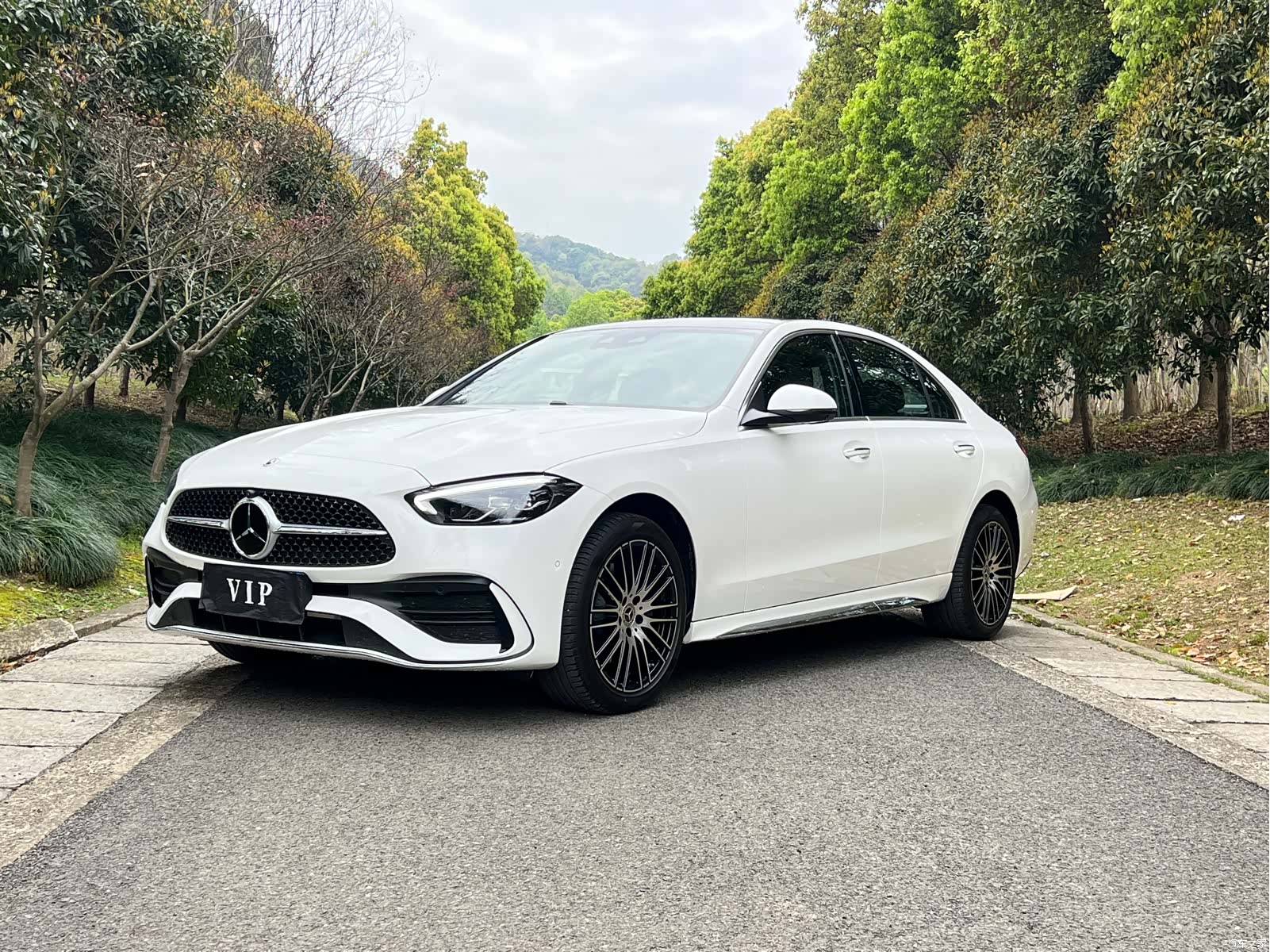 Mercedes-Benz C-Class, 2026 1