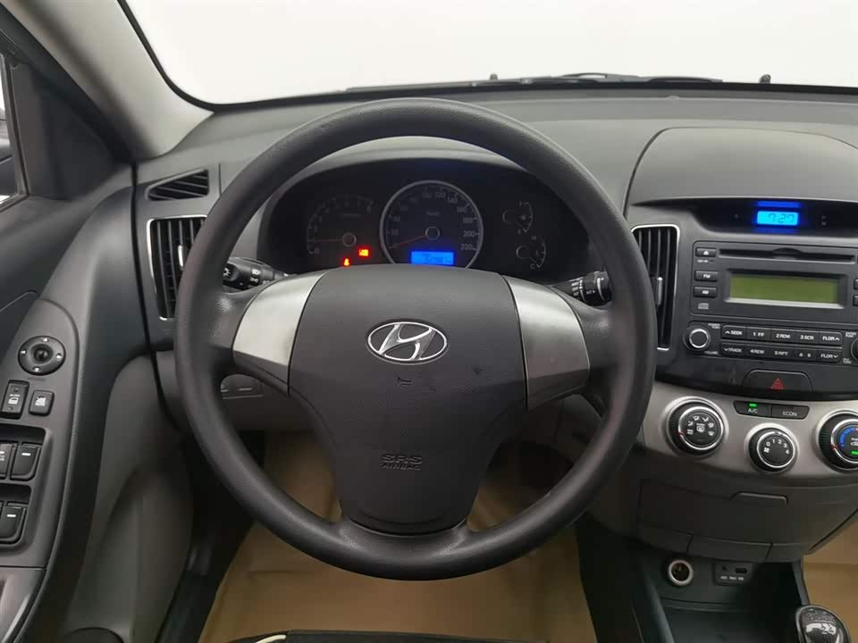 Hyundai Yuedong