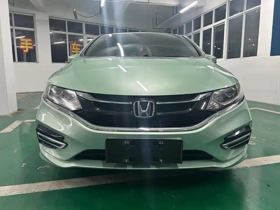 Honda Jade