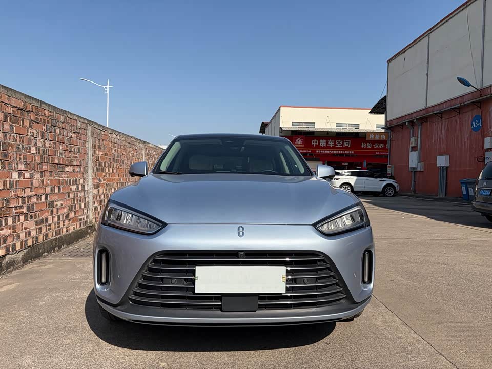 AITO Ask the world M5