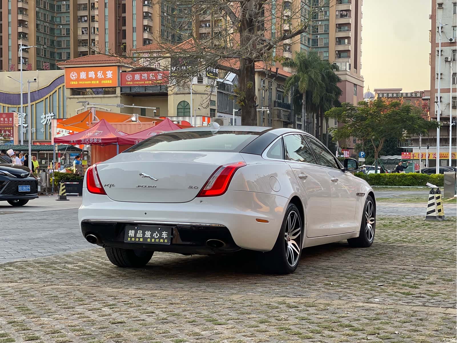 Jaguar XJ, 2019 6