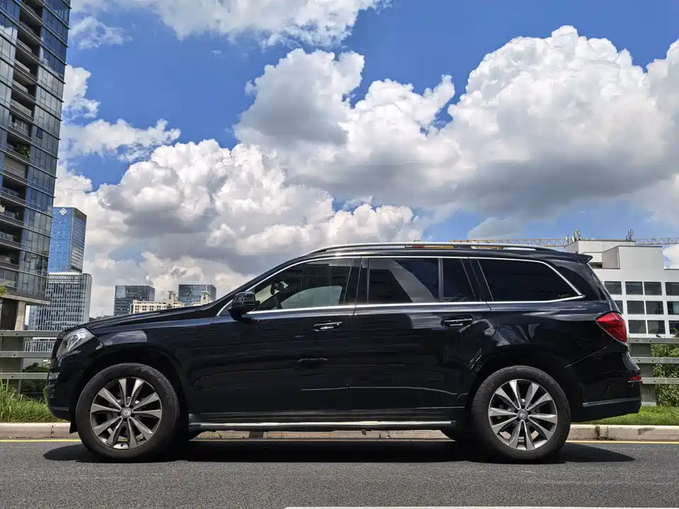 Mercedes-Benz GL grade