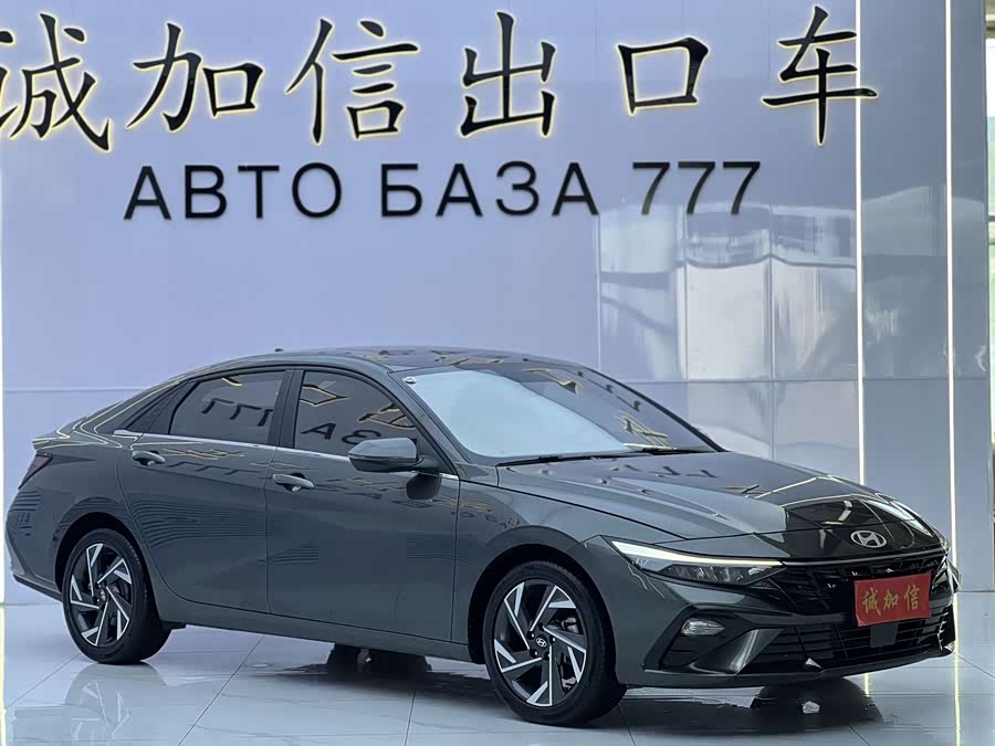 Hyundai Elantra 2024, фото 3