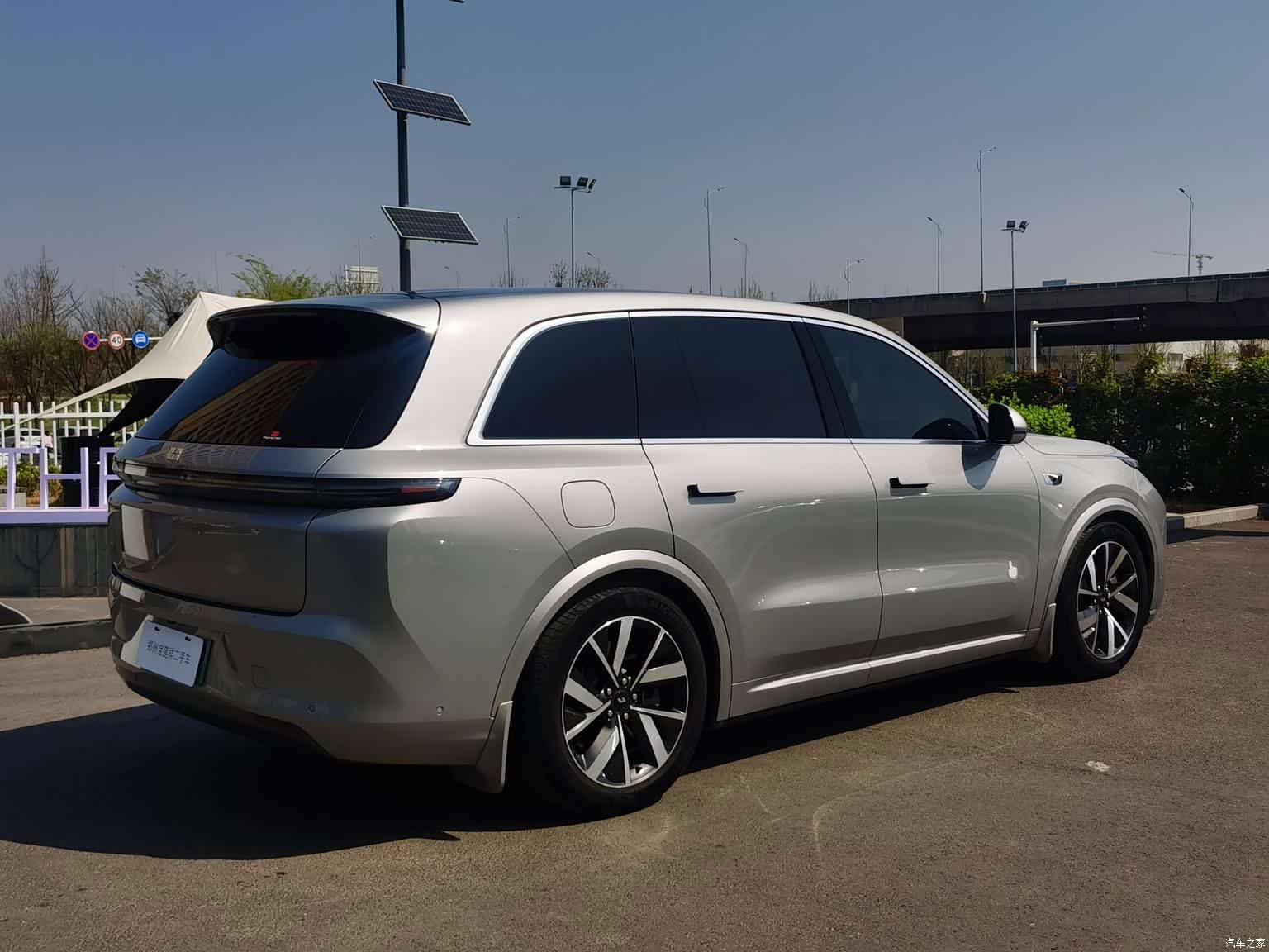 Li Auto L8, 2023 все фото